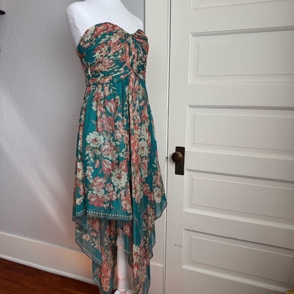 Pearl by Georgina Chapman Strapless Floral Handkerchief Hem Dress - Picture 10 of 14